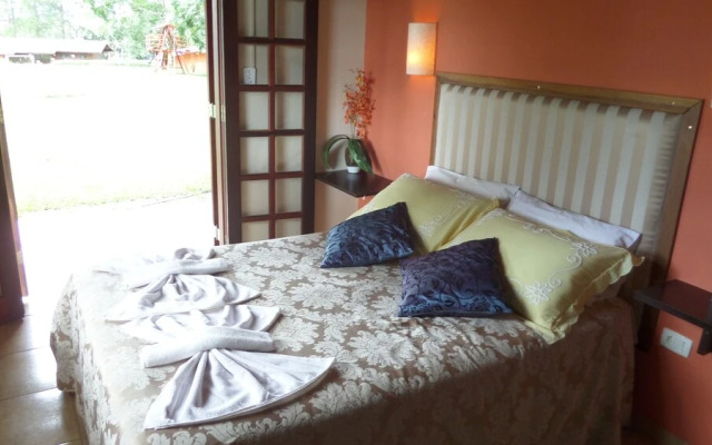 Pousada Canto do Lago