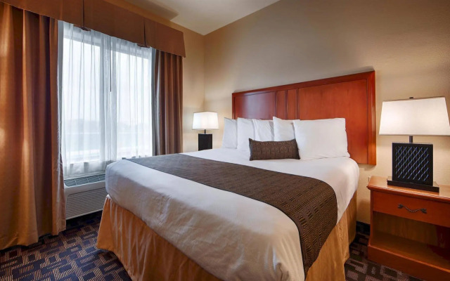 Comfort Inn & Suites