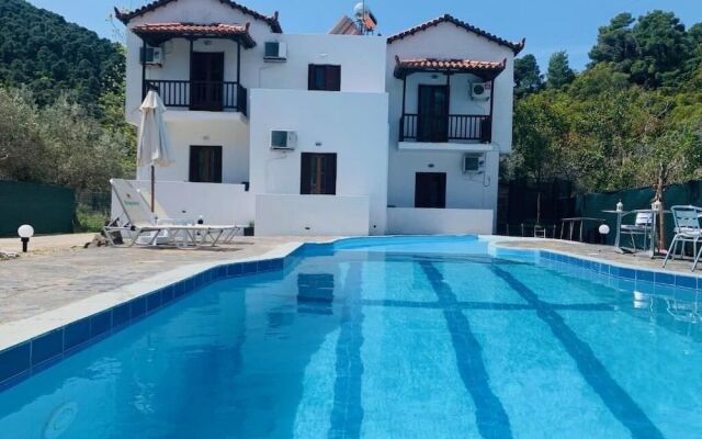 Skopelos Inn