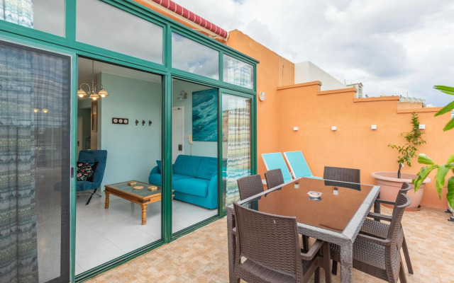 Fantastic 3 Bedroom Duplex Penthouse with Terrace