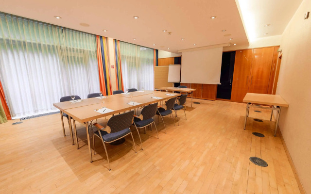 PLAZA INN Stuttgart-Ditzingen