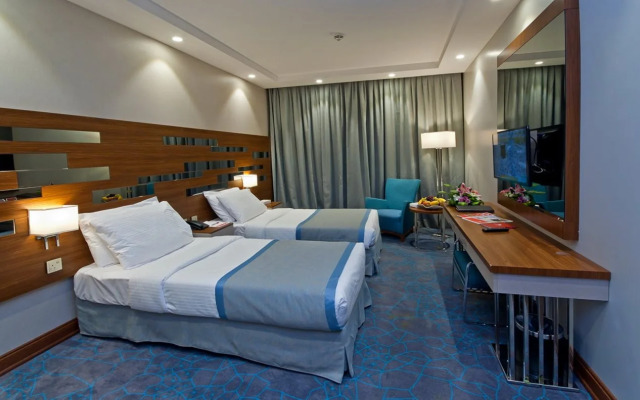 Al Massa Al Qasr Hotel