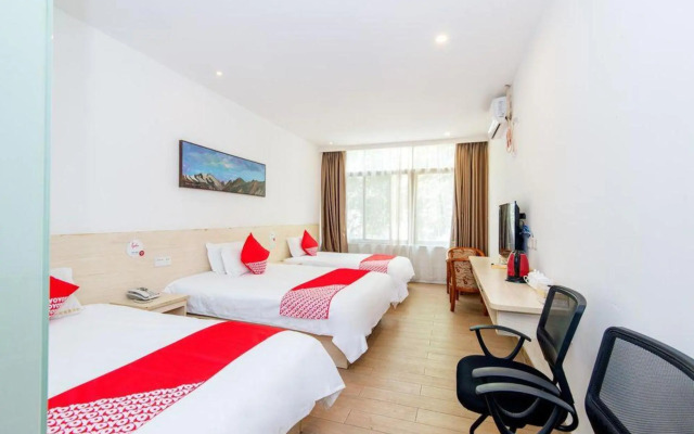 Shenzhen Bao'an International Exhibition Center Yicun Business Hotel
