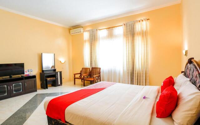 OYO 1732 Edotel Praya Syariah