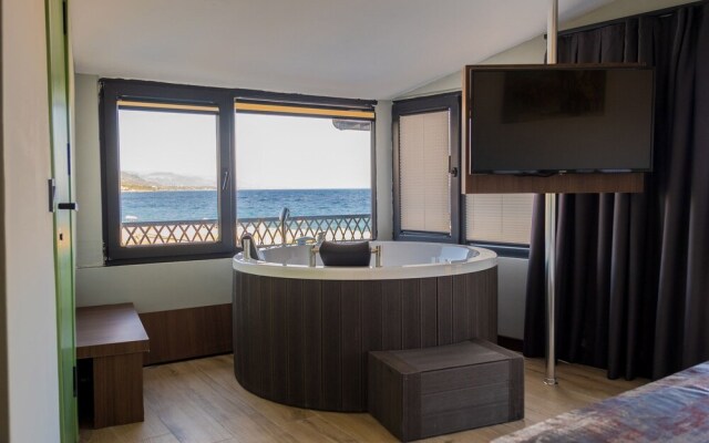 Assos Troy Otel