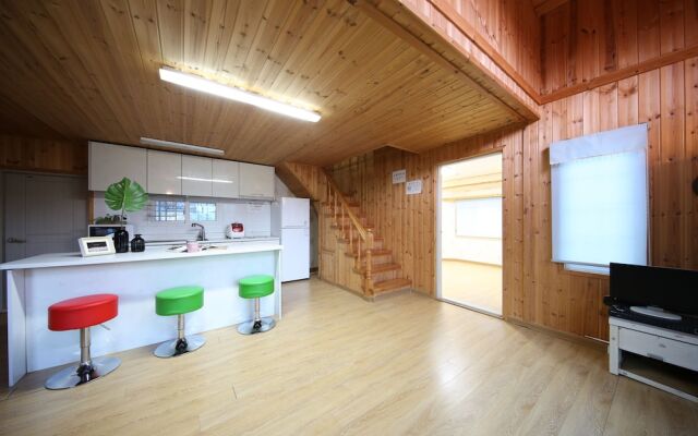 Mori House