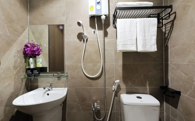 Ruby Star Hotel Nam Quoc Cang