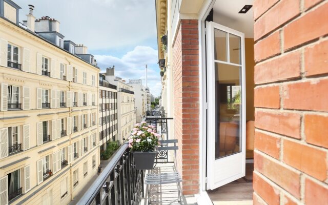 ShortStayGroup Eiffel Village Serviced Apartments