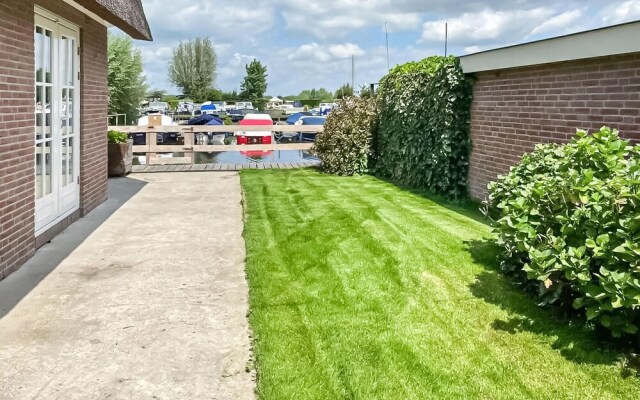 Stunning Home in Breukelen With 3 Bedrooms and Wifi