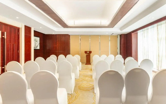 Holiday Inn Express Taizhou CMC by IHG