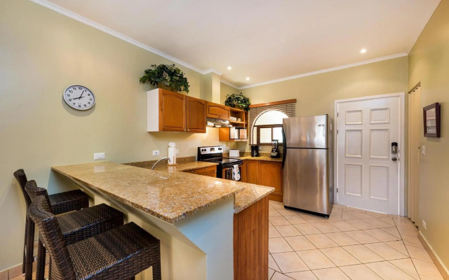 Sunrise 23- 2 Bedroom Ocean View Condo