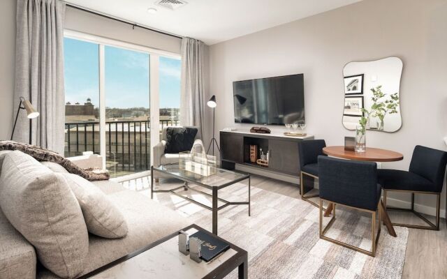 Luxury Apartments by Hyatus at Pierpont