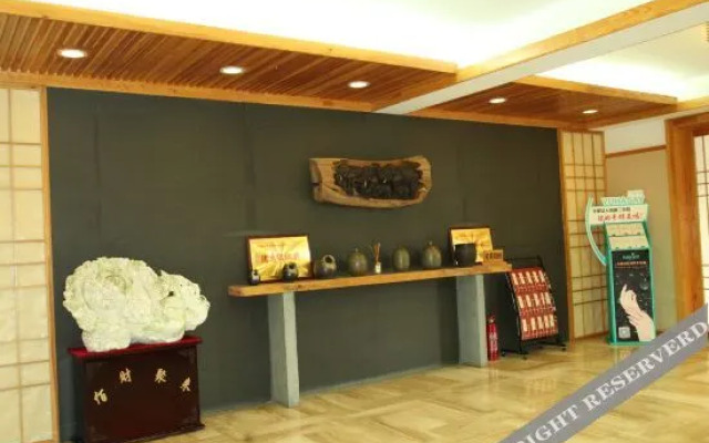 No. 18 Hot Spring Club Hall, Taihuwan Bay, Gaizhou