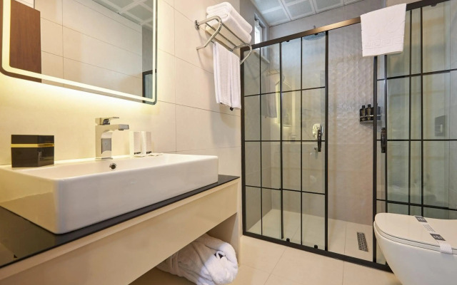 Ascot Hotel Buyukada
