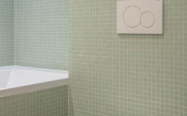 NEW - Appt style le Corbusier avec Balcon - 8 pers