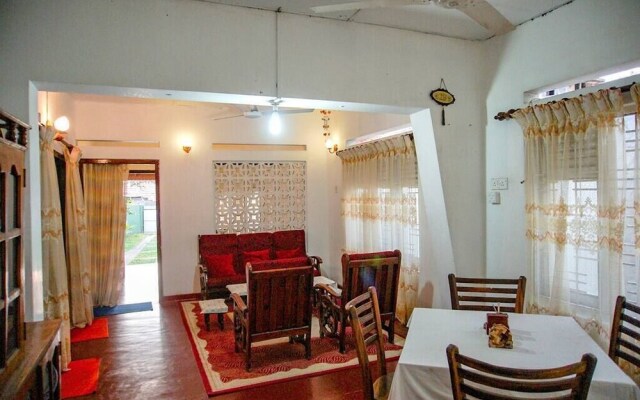 Mango Tree House