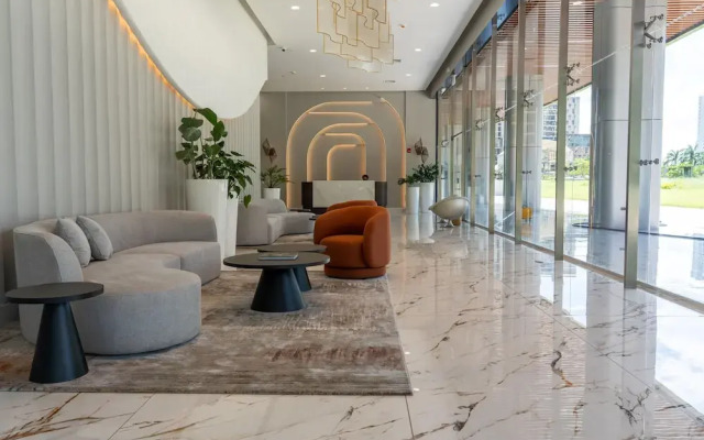 Arcadia Condo Suites