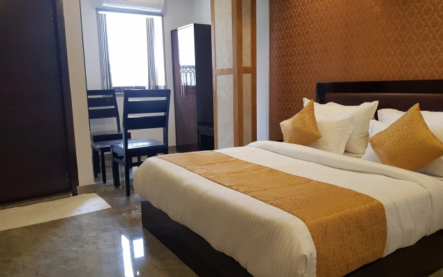 Hotel Grand Lotus Inn