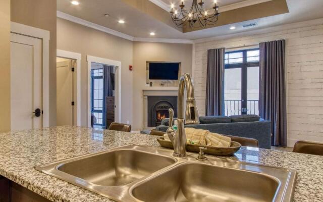 New Hotel Collection Smoky Mountains