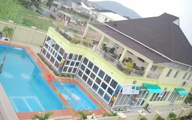 Aaliyah Royale Hotel