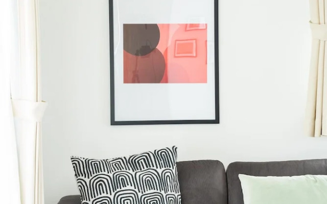 BREAKY HOTEL west coast