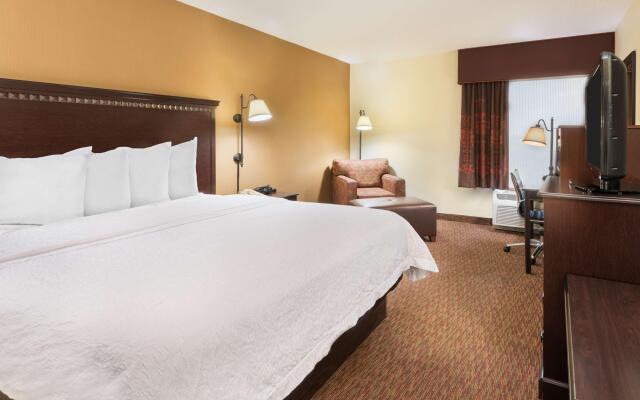 Hampton Inn Charlotte - University Place