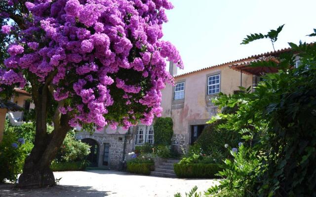 Casa dos Assentos de Quintiaes