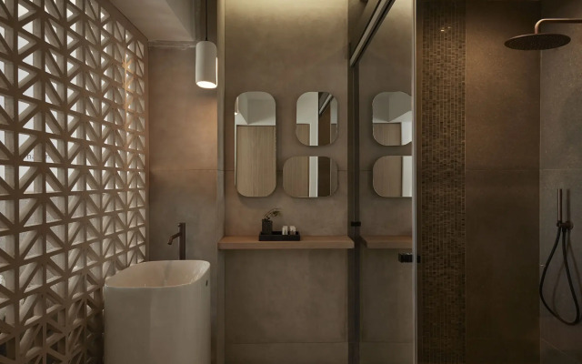 Kosmoplaz Beach Hotel