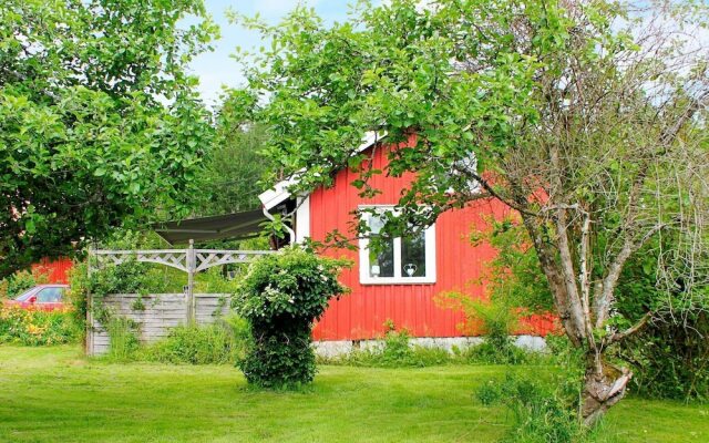 2 Person Holiday Home in Hjärtum