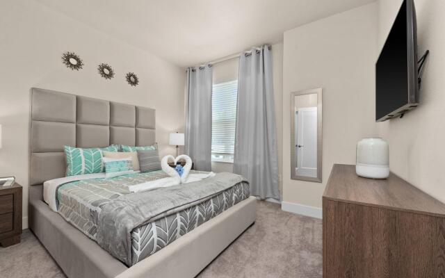 Cozy 3bd 3bath @HiddenForest with pool