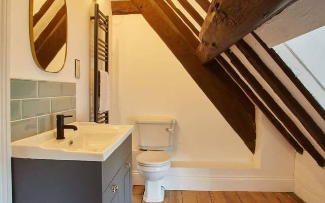 Host Stay The Coach House