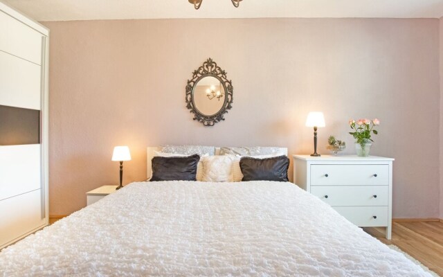 Sunrise Blace Apartments