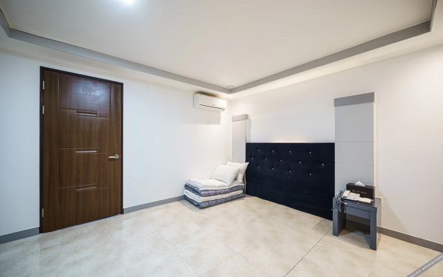 Gwangju Baekundong OK Hotel