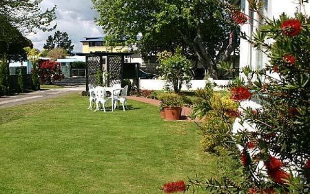 Tresco Rotorua Bed and Breakfast