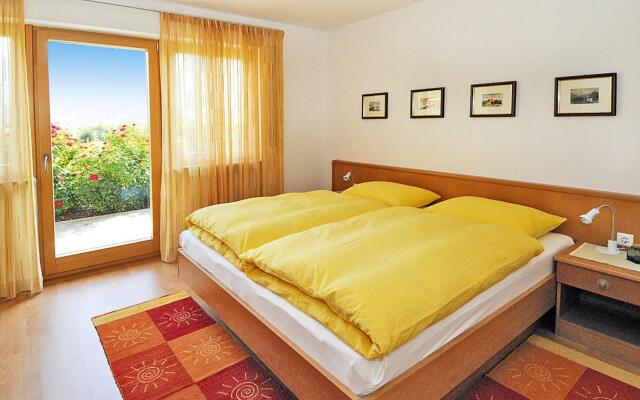 in Schlanders with 1 bedrooms and 1 bathrooms