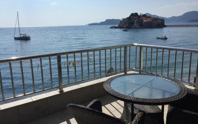 Apartments Lungo Mare