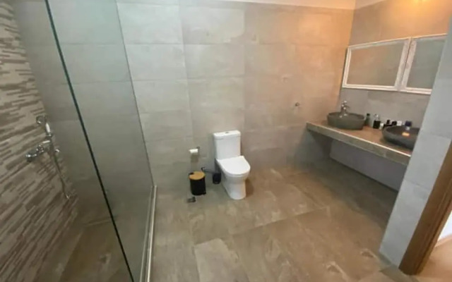 Luxury Villa With Private Pool Kika Residences