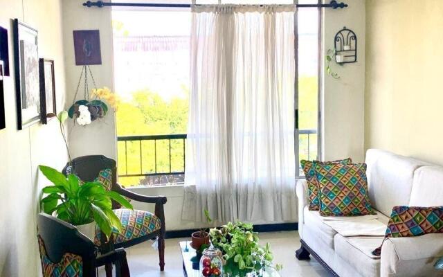Habitación con vista al cerro Nawi