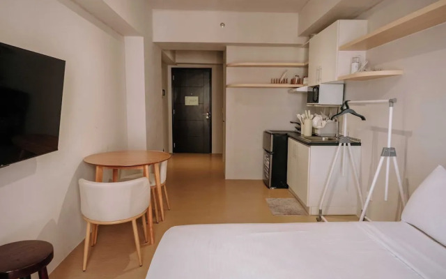 Serene Zen Studio Retreat