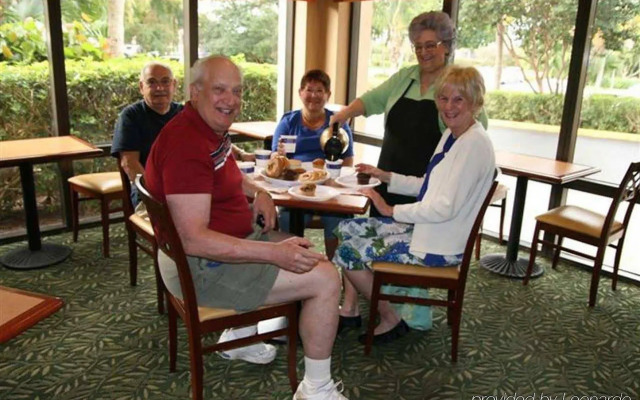 Hampton Inn Naples Central