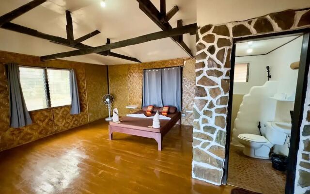 Playa Del Fuego Beach Hostel and Resort