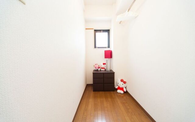 Dotonbori Sixteen Apartment