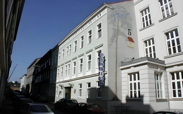 Pension Fnfhaus