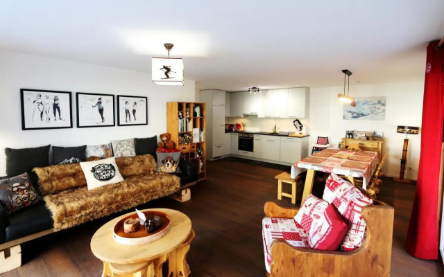 Perrine Garden - Cozy Central Apartment with Private Garden