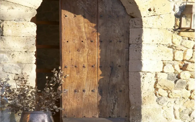 Traditional Estate From the XIV Century, With Swimming Pool