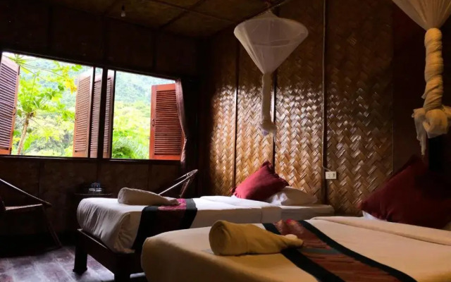 Mekong Riverside Lodge