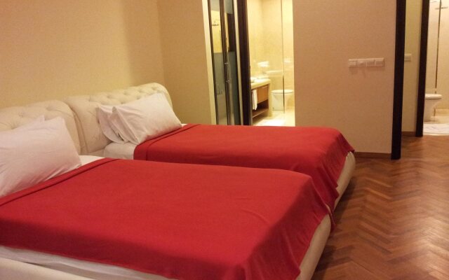 Straits Quay Marina Suites