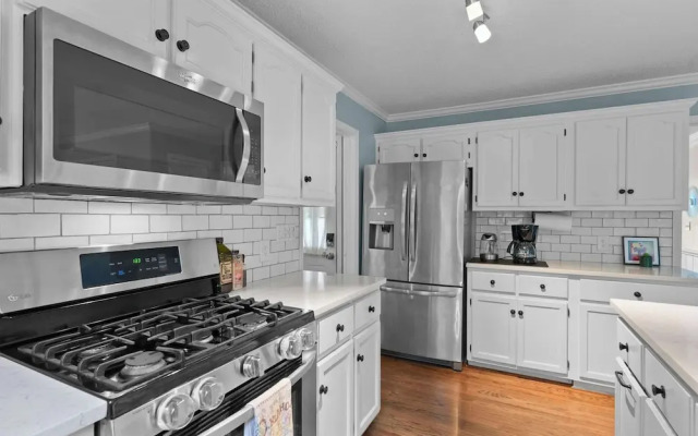 Southern Sunshine Retreat