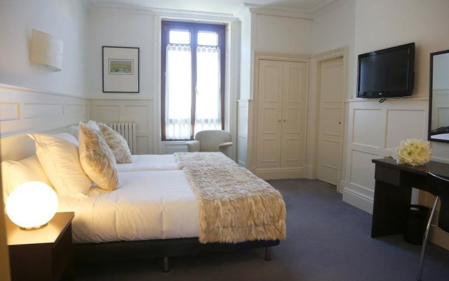 Hotel Olajauregi