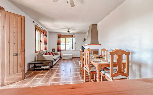 Stunning Private Villa With Sea Views, Pool, and Sun-drenched Terrace